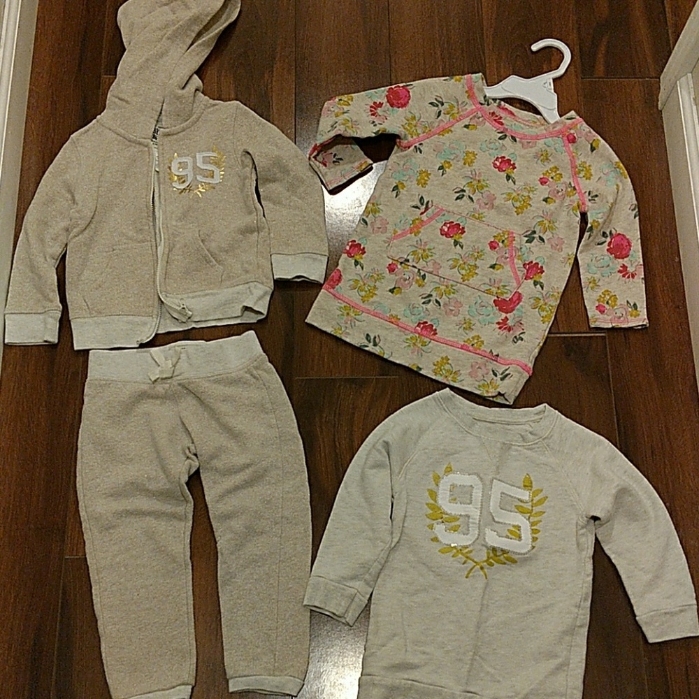 OshKosh Matching Toddler Girl set